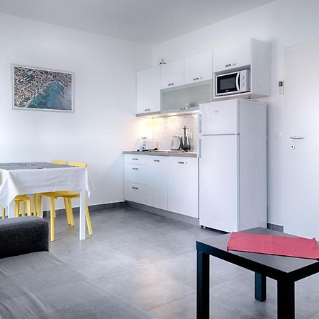 Apartmani Dule Komiza Luaran gambar