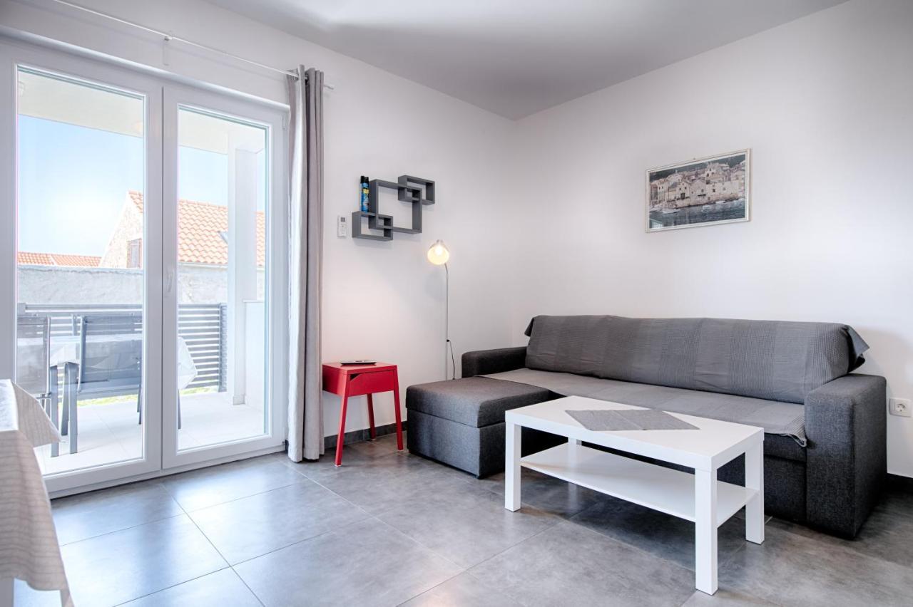 Apartmani Dule Komiza Luaran gambar