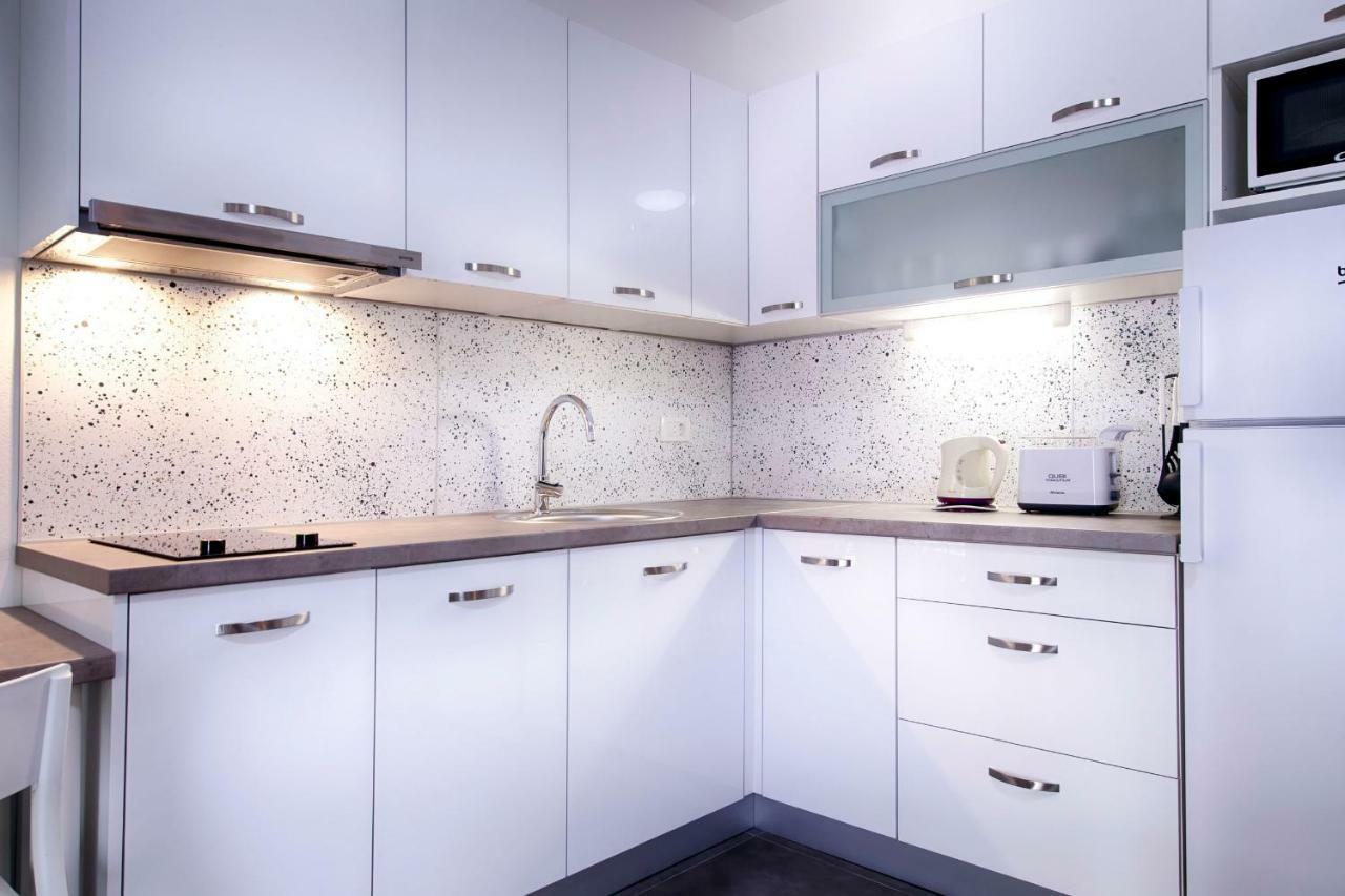 Apartmani Dule Komiza Luaran gambar